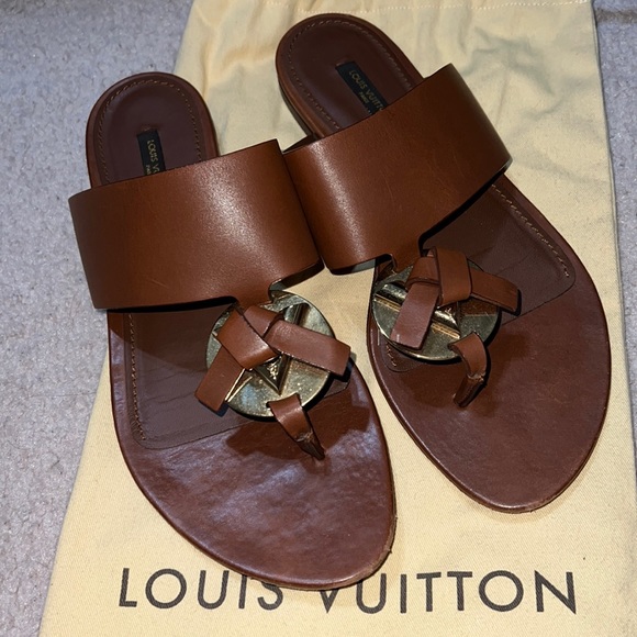 Rare Louis Vuitton Cognac Leather Thong Slippers - Picture 1 of 7